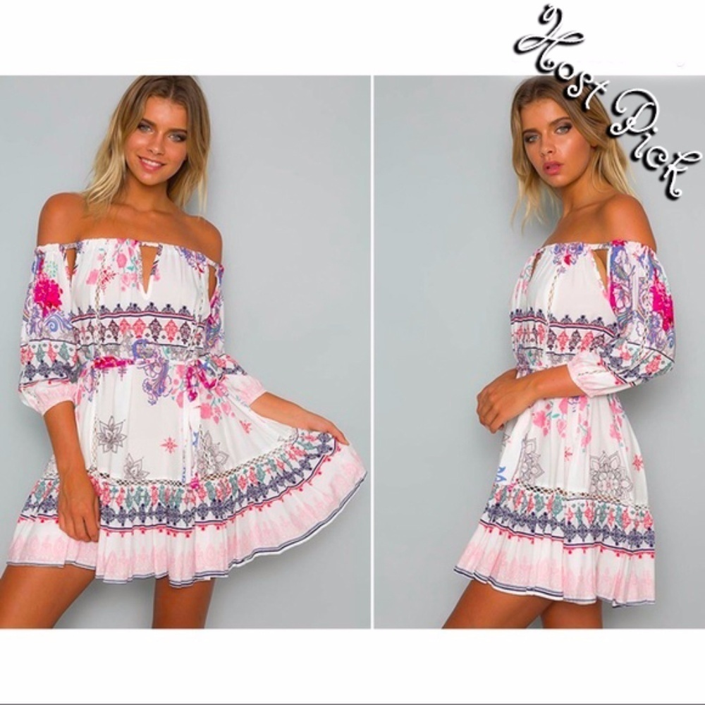 Last 2! Off the Shoulder Boho Floral Mini